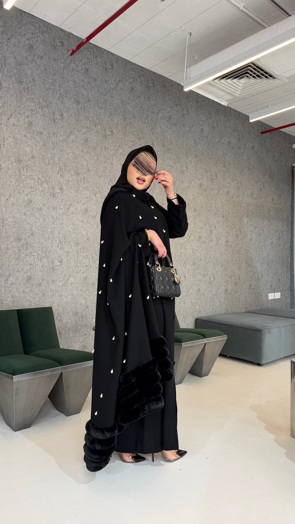 عباية رزّة